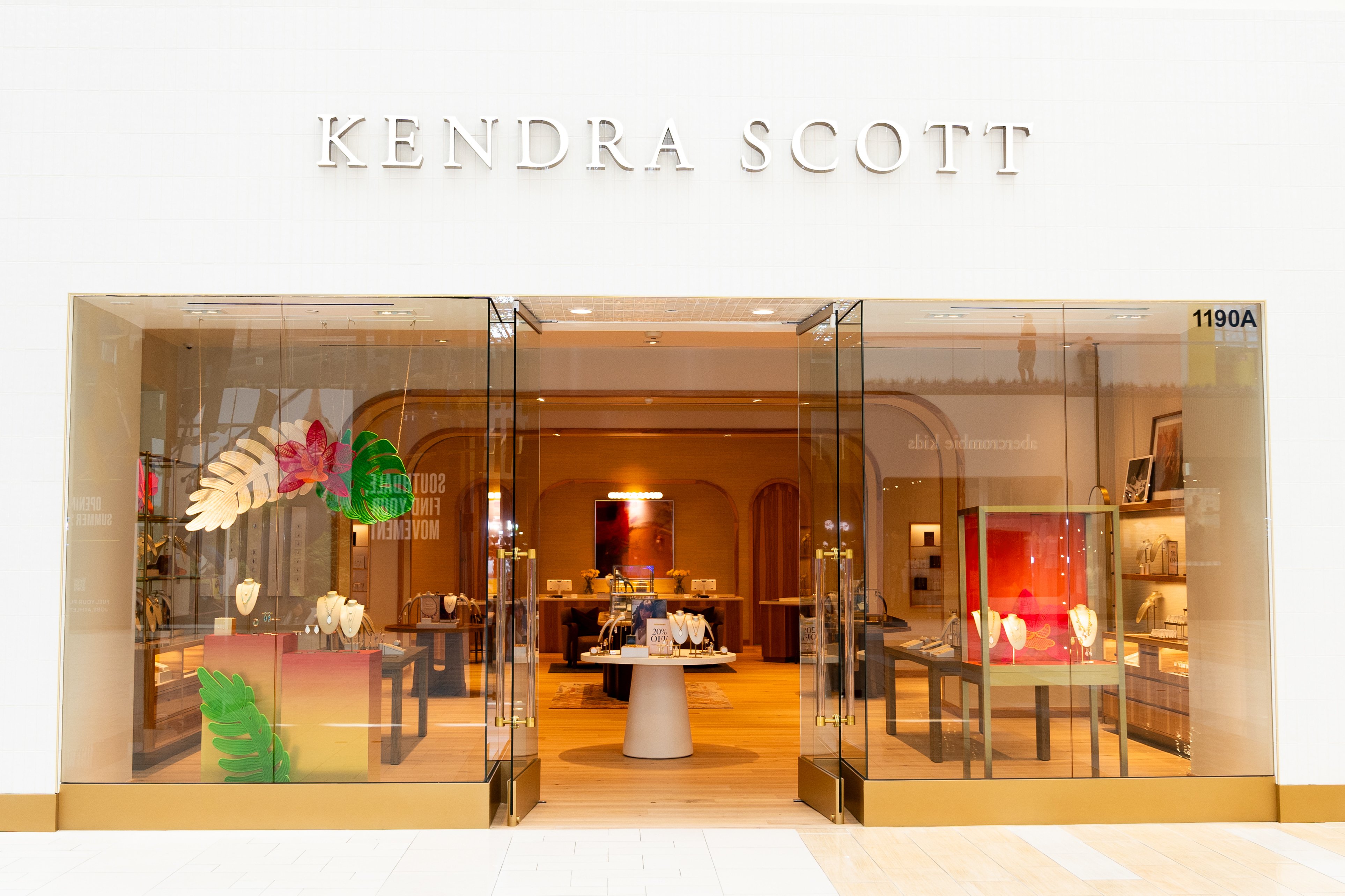 EDINA SOUTHDALE CENTER